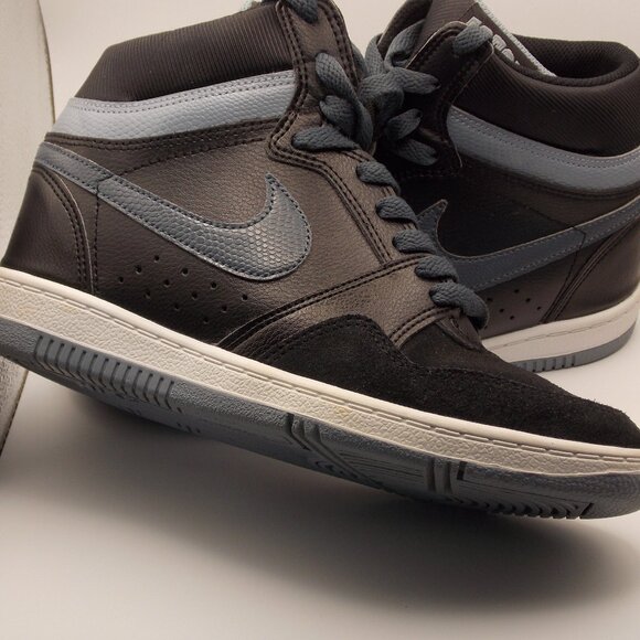 Nike Force Sky High Women's High-Top Trainers, Black (Black/Dk Magnet)  Sz 7.5 - Picture 1 of 8